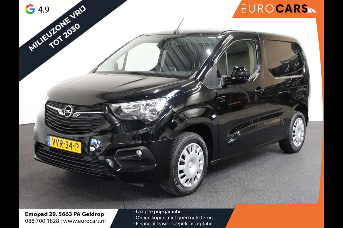 Opel Combo 130pk L1 Edition Automaat Airco Navigatie Trekhaak Cruise control Opel Combo 130pk L1 Edition Automaat Airco Navigatie Trekhaak Cruise control