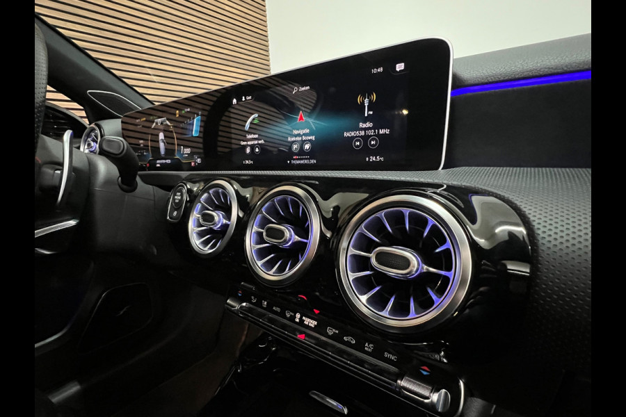 Mercedes-Benz A-Klasse AMG 35 4MATIC Night | FULL Option | Aero Pack | Performance Seats | Pano | Burmester | 360 Camera | Ambient