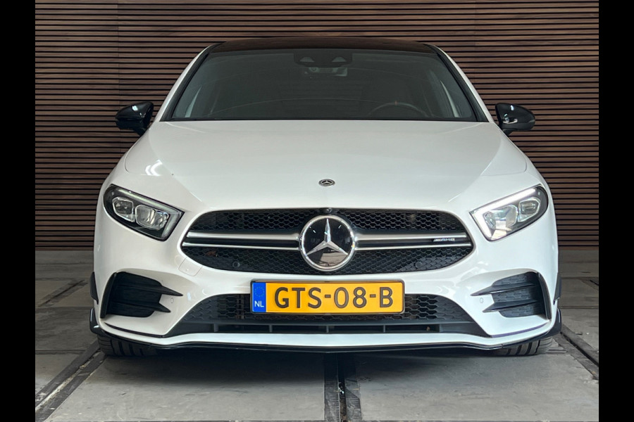 Mercedes-Benz A-Klasse AMG 35 4MATIC Night | FULL Option | Aero Pack | Performance Seats | Pano | Burmester | 360 Camera | Ambient