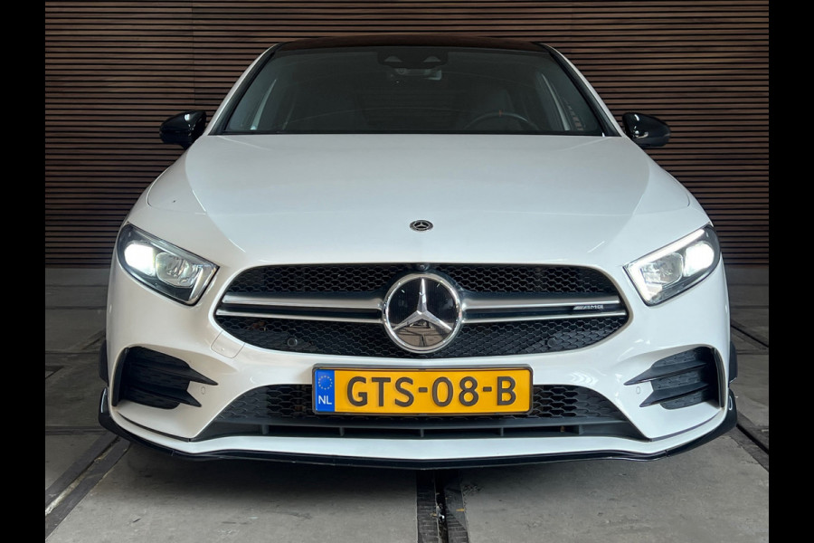 Mercedes-Benz A-Klasse AMG 35 4MATIC Night | FULL Option | Aero Pack | Performance Seats | Pano | Burmester | 360 Camera | Ambient