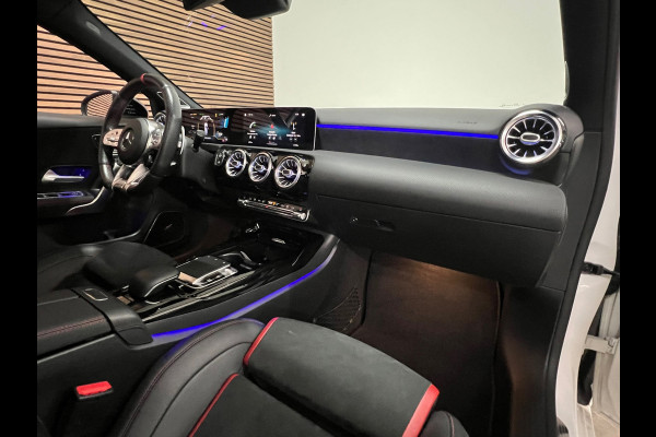 Mercedes-Benz A-Klasse AMG 35 4MATIC Night | FULL Option | Aero Pack | Performance Seats | Pano | Burmester | 360 Camera | Ambient