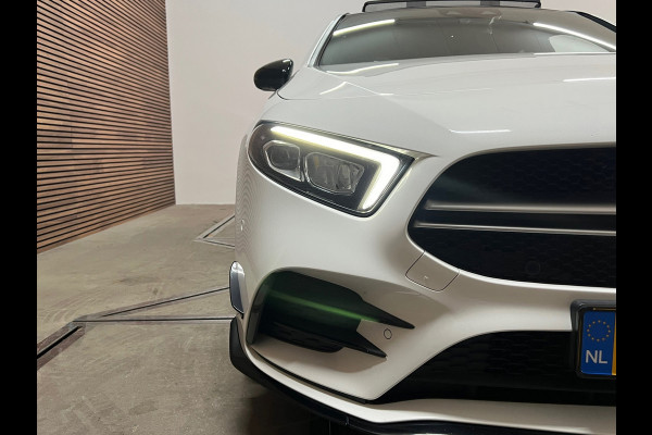 Mercedes-Benz A-Klasse AMG 35 4MATIC Night | FULL Option | Aero Pack | Performance Seats | Pano | Burmester | 360 Camera | Ambient