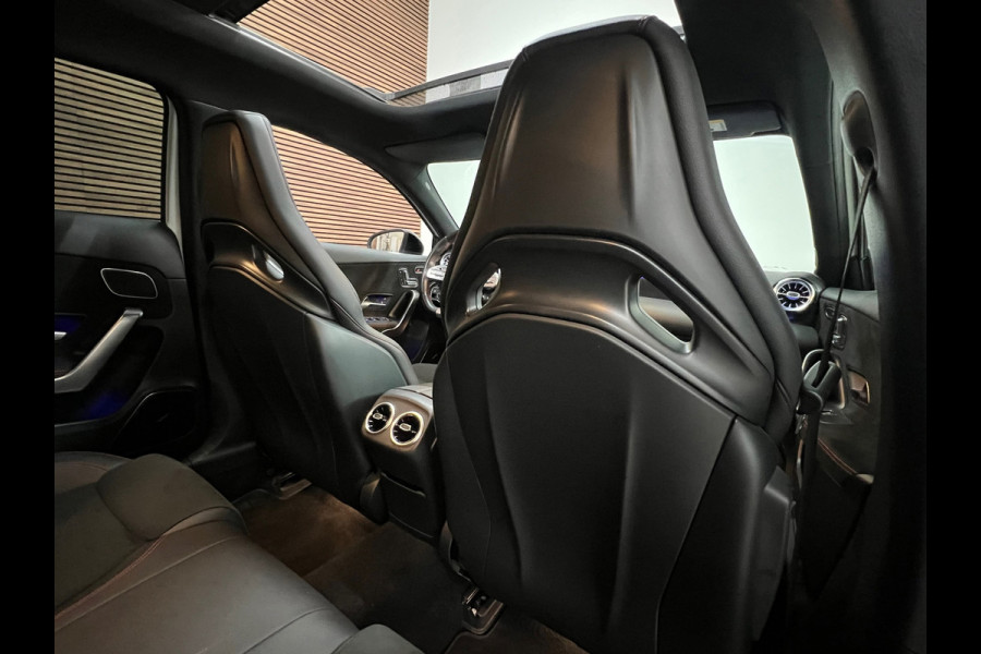 Mercedes-Benz A-Klasse AMG 35 4MATIC Night | FULL Option | Aero Pack | Performance Seats | Pano | Burmester | 360 Camera | Ambient