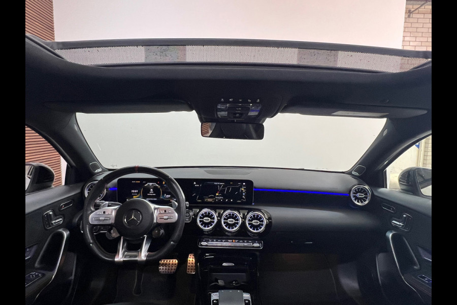 Mercedes-Benz A-Klasse AMG 35 4MATIC Night | FULL Option | Aero Pack | Performance Seats | Pano | Burmester | 360 Camera | Ambient