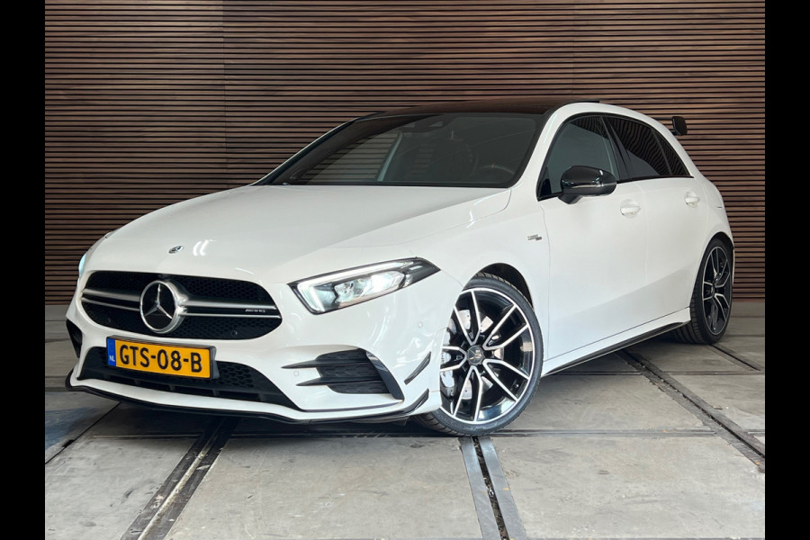 Mercedes-Benz A-Klasse AMG 35 4MATIC Night | FULL Option | Aero Pack | Performance Seats | Pano | Burmester | 360 Camera | Ambient