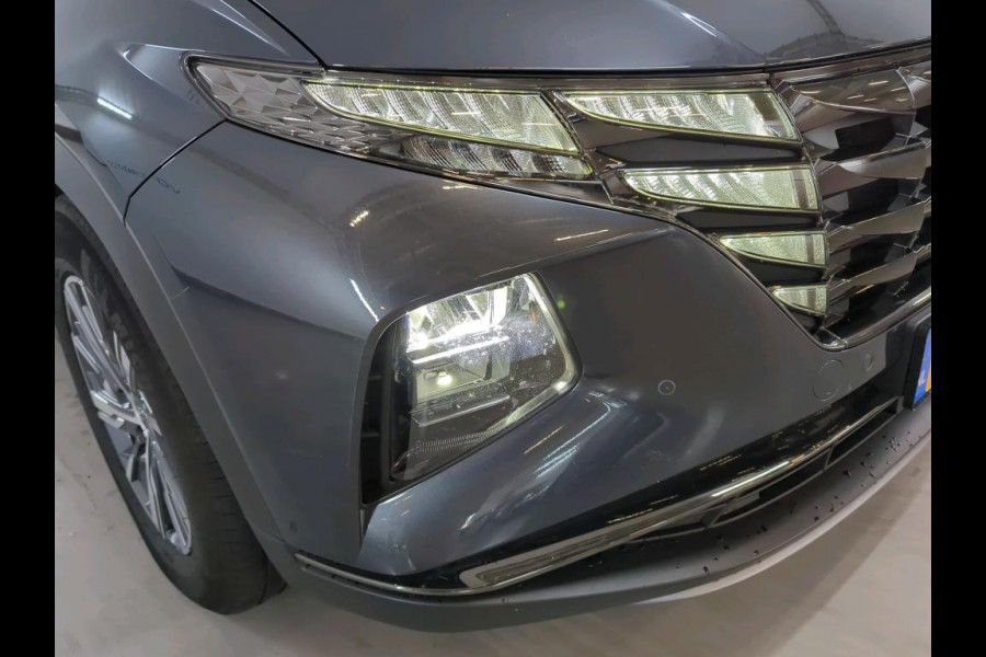 Hyundai Tucson 1.6 T-GDI HEV Comfort Smart HYBRIDE | TREKHAAK| NAVI