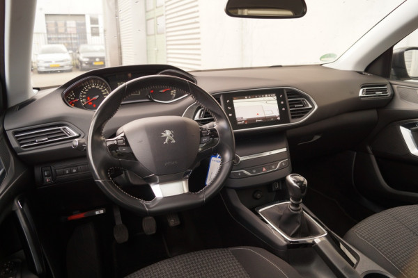 Peugeot 308 SW 1.5 BlueHDi 130pk Executive -PANO-NAVI-ECC-PDC-