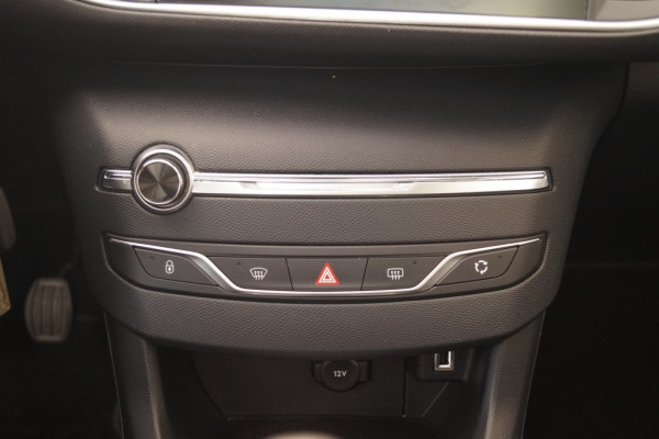 Peugeot 308 SW 1.5 BlueHDi 130pk Executive -PANO-NAVI-ECC-PDC-