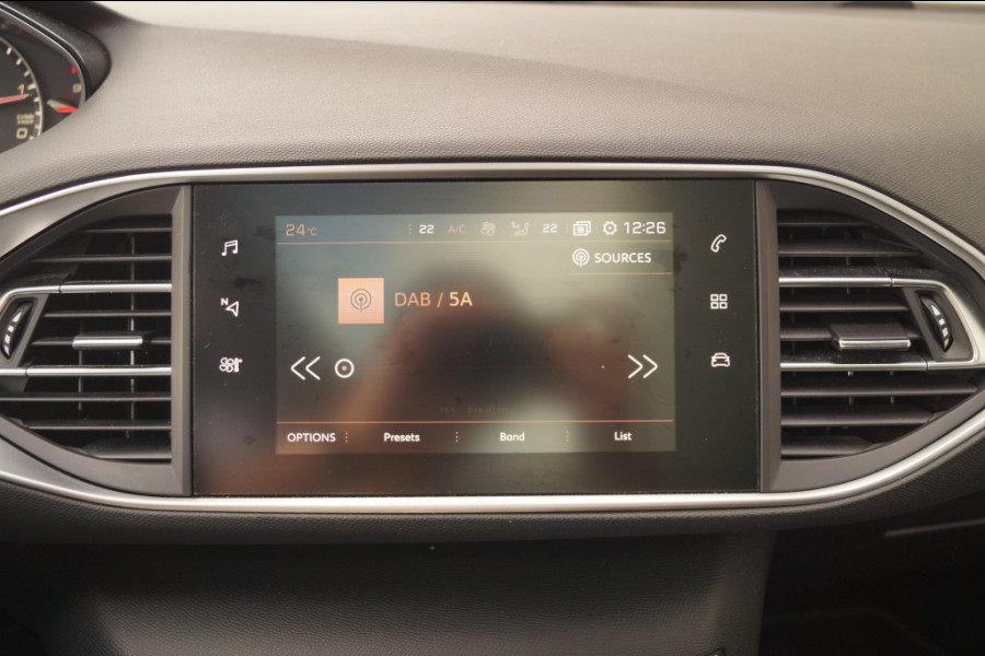 Peugeot 308 SW 1.5 BlueHDi 130pk Executive -PANO-NAVI-ECC-PDC-