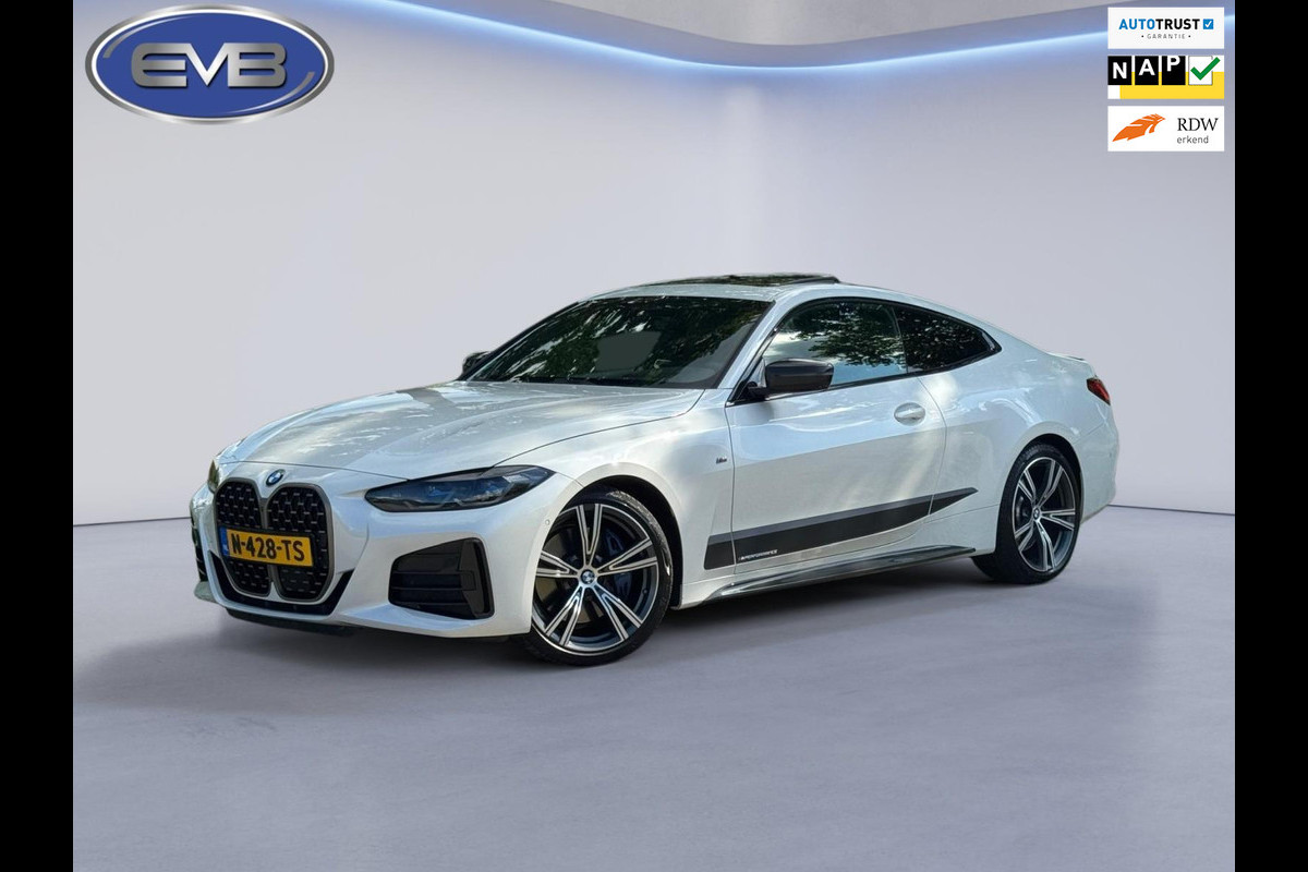 BMW 4 Serie Coupé M440i xDrive 374 pk High Executive, schuifdak, 1e eigenaar, NL auto met nationale auto pas