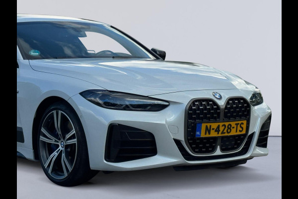 BMW 4 Serie Coupé M440i xDrive 374 pk High Executive, schuifdak, 1e eigenaar, NL auto met nationale auto pas
