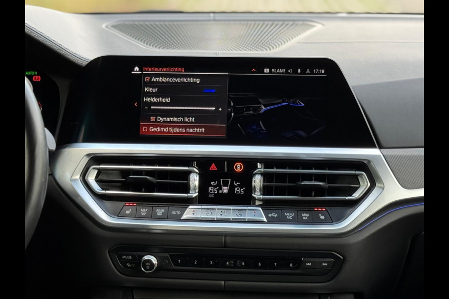 BMW 4 Serie Coupé M440i xDrive 374 pk High Executive, schuifdak, 1e eigenaar, NL auto met nationale auto pas