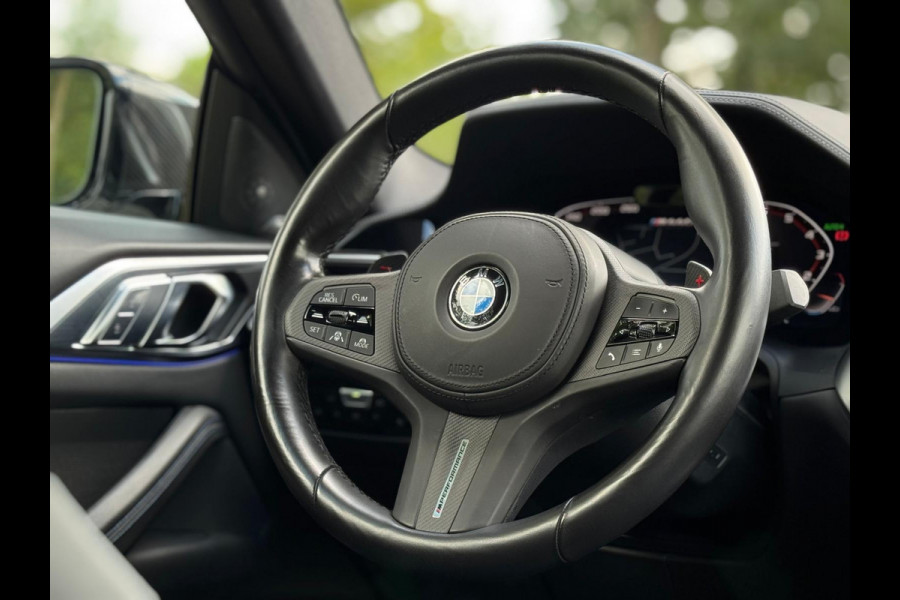 BMW 4 Serie Coupé M440i xDrive 374 pk High Executive, schuifdak, 1e eigenaar, NL auto met nationale auto pas