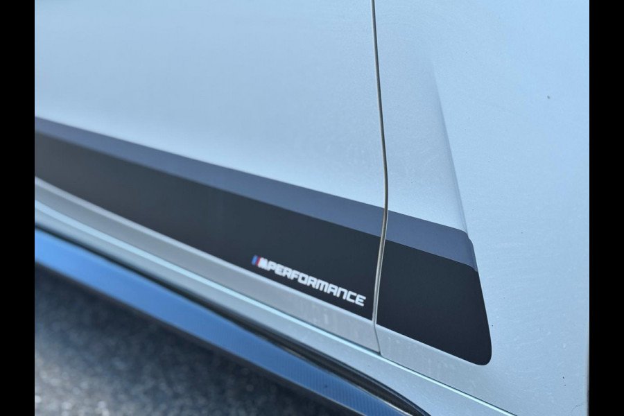 BMW 4 Serie Coupé M440i xDrive 374 pk High Executive, schuifdak, 1e eigenaar, NL auto met nationale auto pas