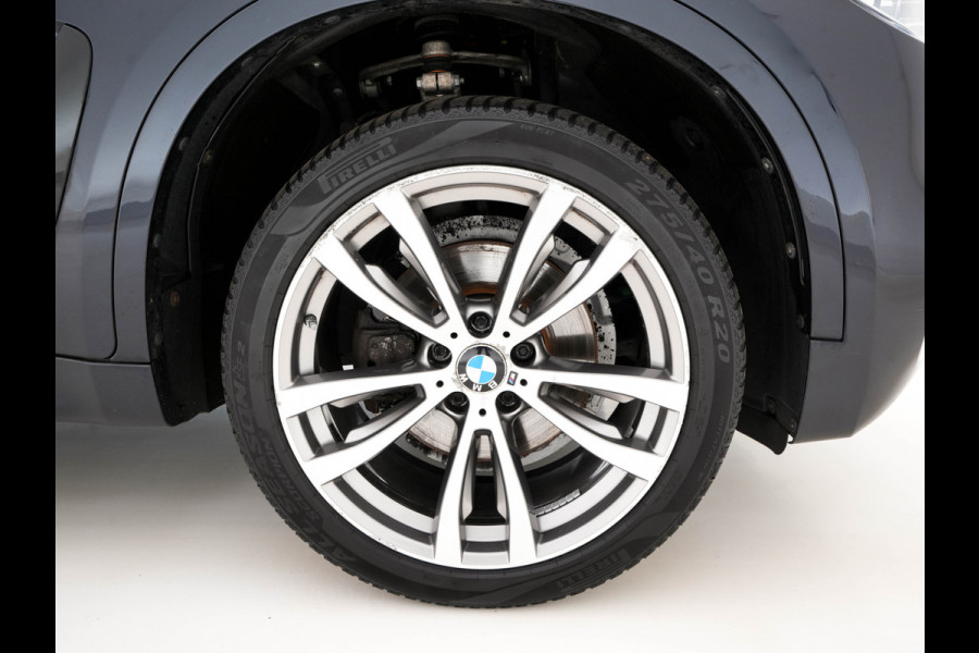 BMW X6 xDrive30d High Executive Design-Edition-Extravagance Aut. *PANO | LEATHER-ALCANTARA | FULL-LED | MEMORY-PACK | HEAD-UP | HIFI-SOUND | KEYLESS | DAB+ | BLIND-SPOT | CAMERA | HEATED-SPORTSEATS | SHIFTPADDLES | SOFTCLOSE | TOWBAR | 20''ALU*
