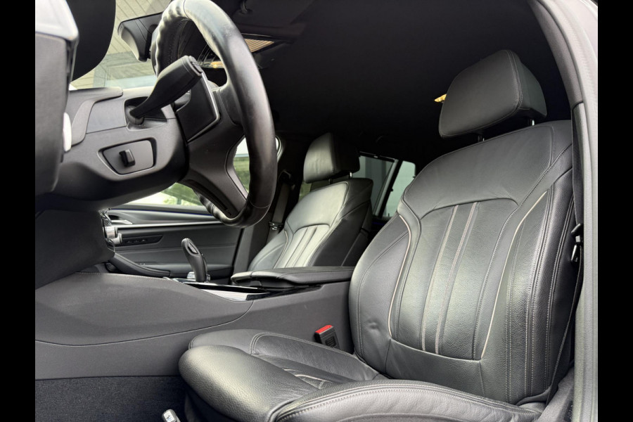 BMW 5 Serie Touring 530i Aut. M-Sport | BMW Laser | Memory | Sfeer Verlichting |