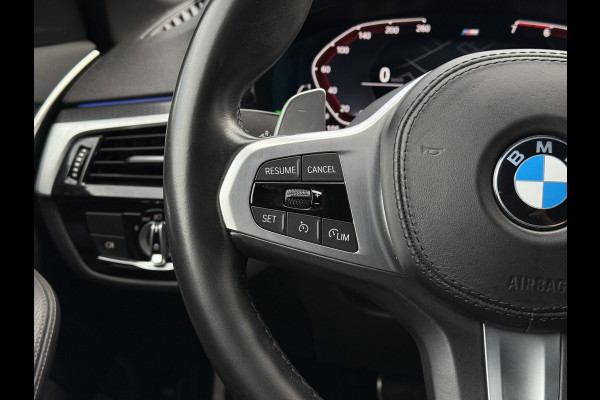 BMW 5 Serie Touring 530i Aut. M-Sport | BMW Laser | Memory | Sfeer Verlichting |