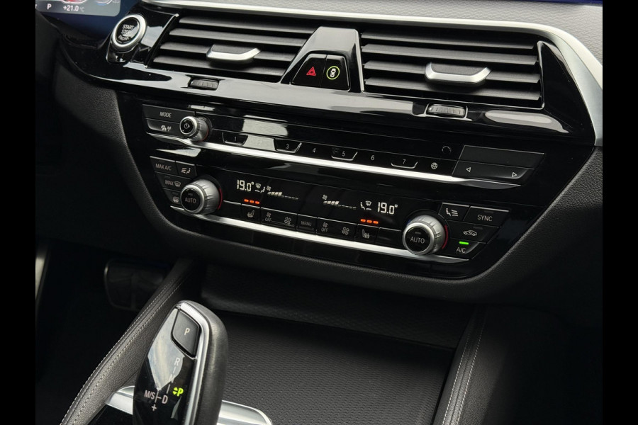 BMW 5 Serie Touring 530i Aut. M-Sport | BMW Laser | Memory | Sfeer Verlichting |