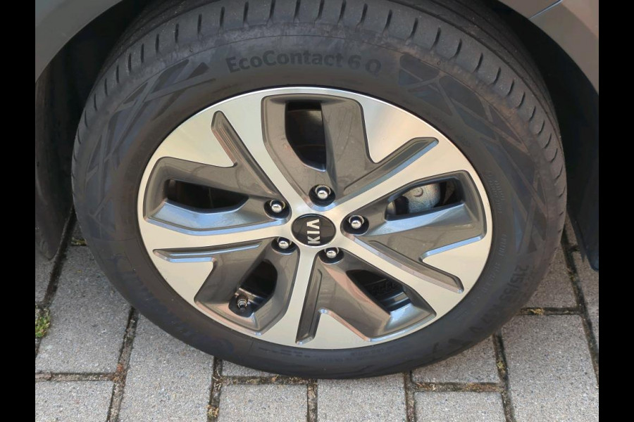 Kia e-Niro ExecutiveLine 64 kWh NL-AUTO | LEDER | STOELVERW. KOELING