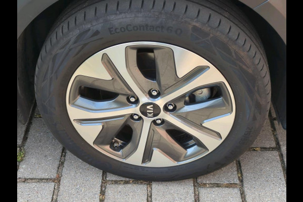 Kia e-Niro ExecutiveLine 64 kWh NL-AUTO | LEDER | STOELVERW. KOELING
