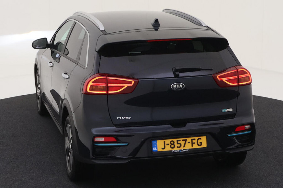 Kia e-Niro ExecutiveLine 64 kWh NL-AUTO | LEDER | STOELVERW. KOELING