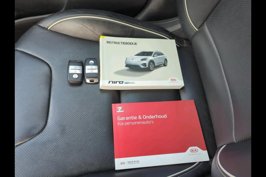 Kia e-Niro ExecutiveLine 64 kWh NL-AUTO | LEDER | STOELVERW. KOELING