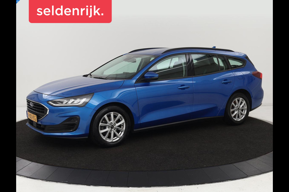 Ford Focus 1.0 EcoBoost Connected | Stoel & stuurverwarming | Camera | Adaptive cruise | Trekhaak | Carplay | Keyless | Navigatie | Climate control Ford Focus 1.0 EcoBoost Connected | Stoel & stuurverwarming | Camera | Adaptive cruise | Trekhaak | Carplay | Keyless | Navigatie | Climate control