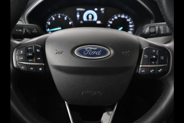 Ford Focus 1.0 EcoBoost Connected | Stoel & stuurverwarming | Camera | Adaptive cruise | Trekhaak | Carplay | Keyless | Navigatie | Climate control