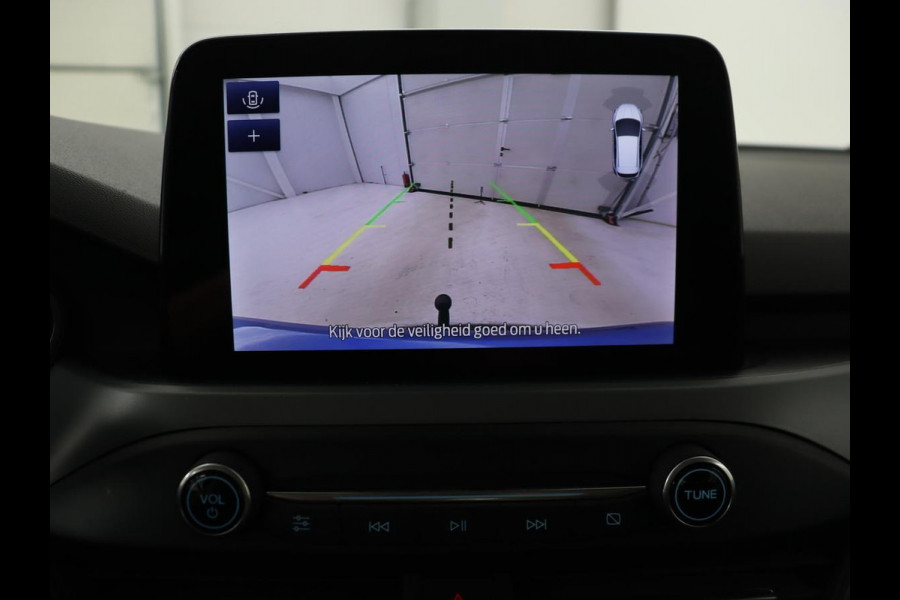 Ford Focus 1.0 EcoBoost Connected | Stoel & stuurverwarming | Camera | Adaptive cruise | Trekhaak | Carplay | Keyless | Navigatie | Climate control