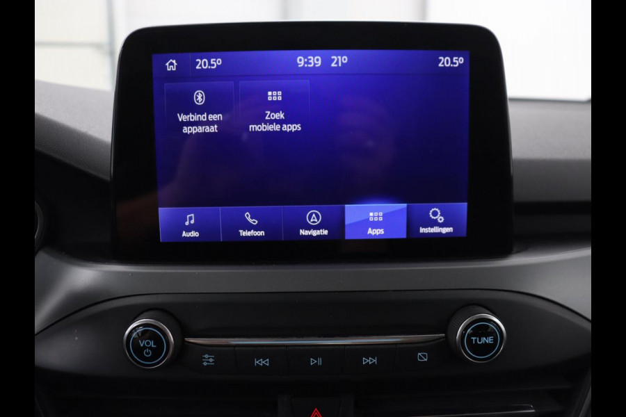 Ford Focus 1.0 EcoBoost Connected | Stoel & stuurverwarming | Camera | Adaptive cruise | Trekhaak | Carplay | Keyless | Navigatie | Climate control