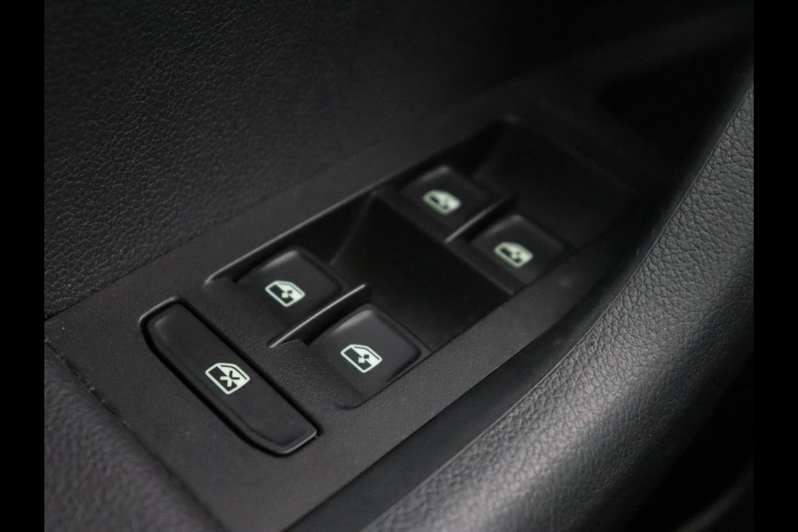 Škoda Octavia 1.0 TSI Style | Stoelverwarming | Trekhaak | Adaptive cruise | Carplay | Park Assist | Keyless | Full LED | Navigatie | Canton Sound | Climate control
