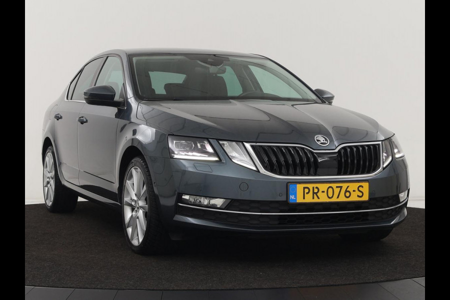 Škoda Octavia 1.0 TSI Style | Stoelverwarming | Trekhaak | Adaptive cruise | Carplay | Park Assist | Keyless | Full LED | Navigatie | Canton Sound | Climate control