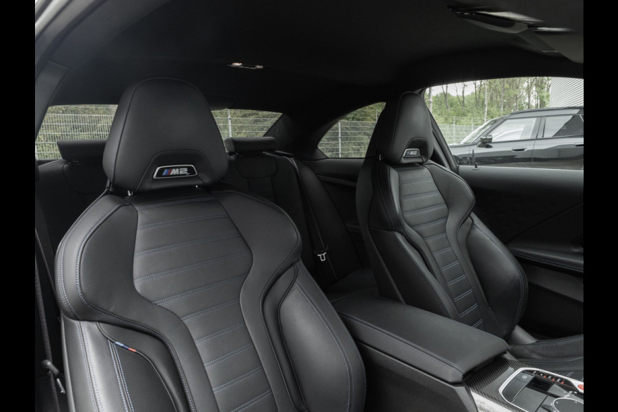 BMW 2 Serie Coupé M2 - M-Zetels - ACC - M-Driver Pack - Head-up - Carbon Interieur