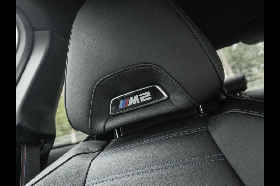 BMW 2 Serie Coupé M2 - M-Zetels - ACC - M-Driver Pack - Head-up - Carbon Interieur