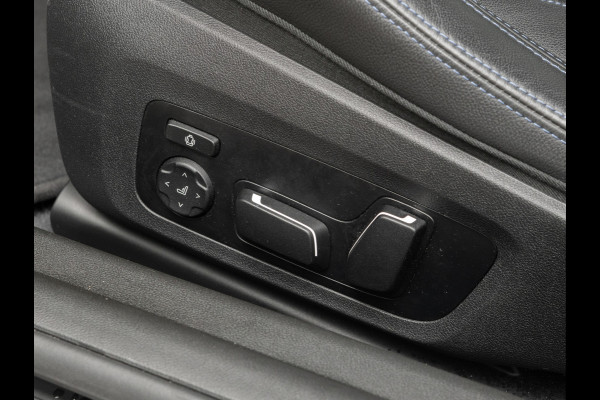 BMW 2 Serie Coupé M2 - M-Zetels - ACC - M-Driver Pack - Head-up - Carbon Interieur