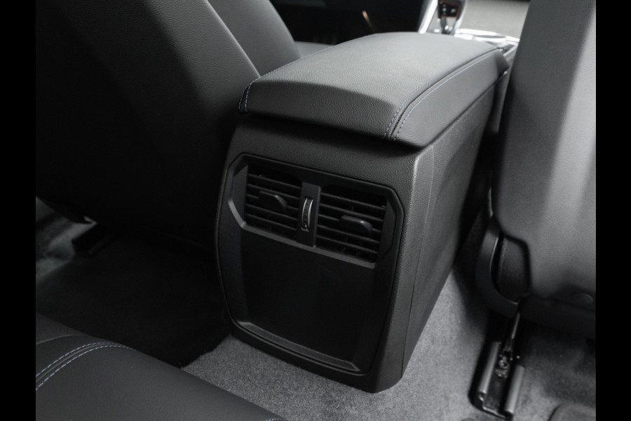 BMW 2 Serie Coupé M2 - M-Zetels - ACC - M-Driver Pack - Head-up - Carbon Interieur