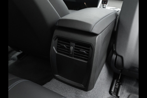 BMW 2 Serie Coupé M2 - M-Zetels - ACC - M-Driver Pack - Head-up - Carbon Interieur