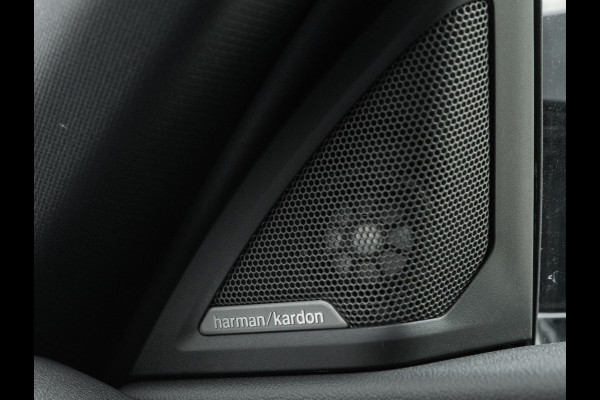 BMW 2 Serie Coupé M2 - M-Zetels - ACC - M-Driver Pack - Head-up - Carbon Interieur