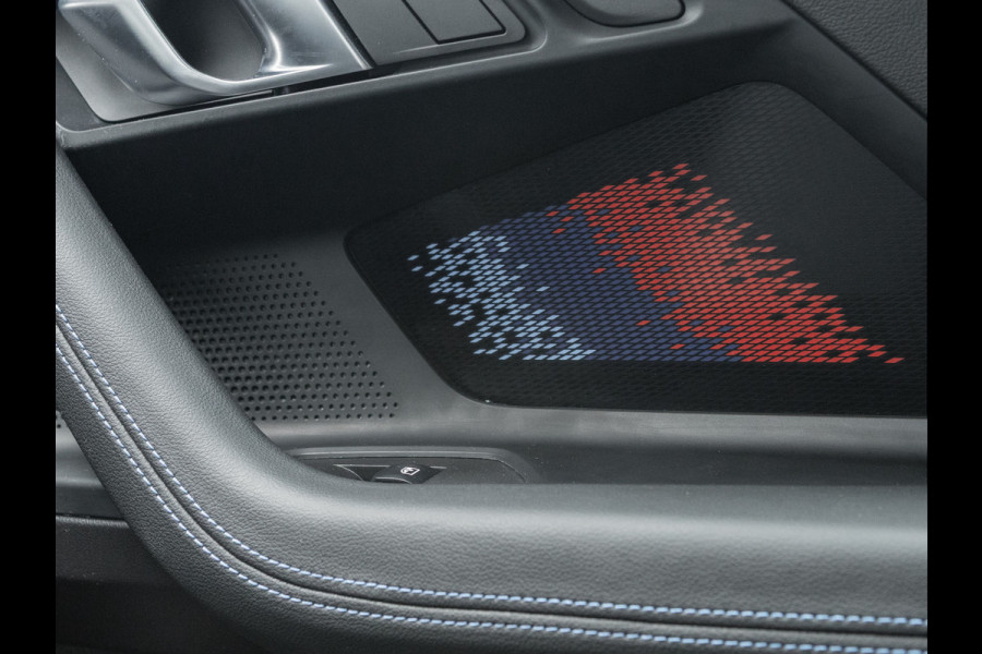 BMW 2 Serie Coupé M2 - M-Zetels - ACC - M-Driver Pack - Head-up - Carbon Interieur