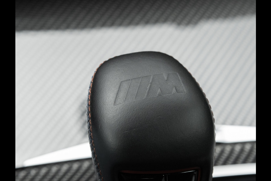 BMW 2 Serie Coupé M2 - M-Zetels - ACC - M-Driver Pack - Head-up - Carbon Interieur