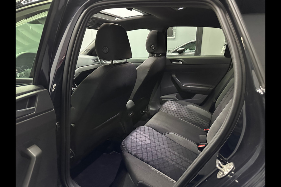 Volkswagen Taigo 1.5 TSI R-Line