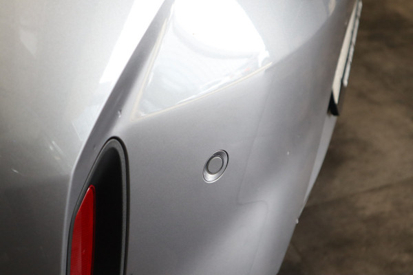 Opel Corsa 1.2 GS Line Navigatie Cruise Control 16LMV Two tone Color PDC Achteruit camera 24 maanden garantie mogelijk (*vraag naar de voorwaarden) Opel Corsa 1.2 GS Line Navigatie Cruise Control 16LMV Two tone Color PDC Achteruit camera 24 maanden garantie mogelijk (*vraag naar de voorwaarden)