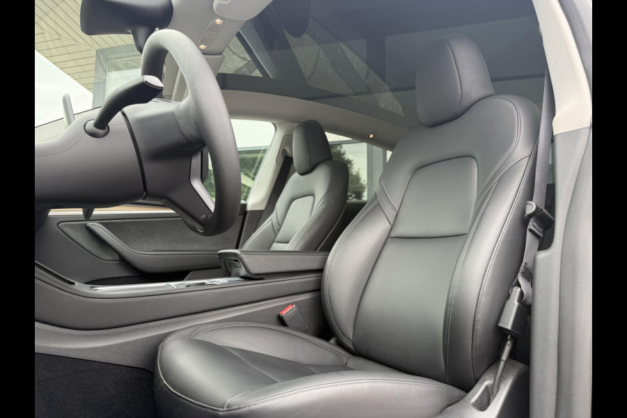 Tesla Model Y Long Range AWD Dual | Autopilot | Panorama | Leder |