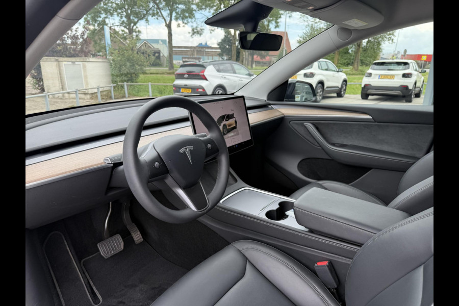 Tesla Model Y Long Range AWD Dual | Autopilot | Panorama | Leder |