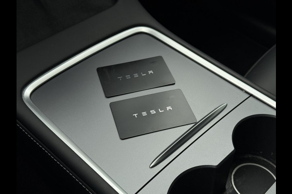 Tesla Model Y Long Range AWD Dual | Autopilot | Panorama | Leder |