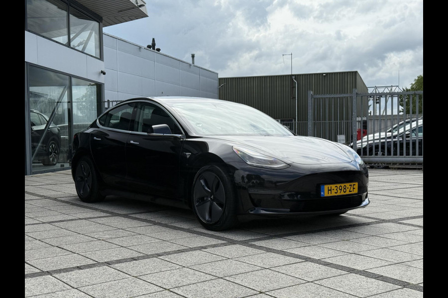 Tesla Model 3 Long Range AWD Dual | Autopilot | Panorama | Leder |