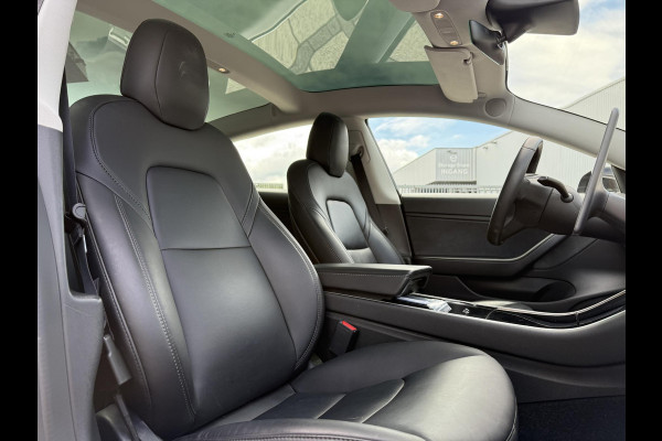 Tesla Model 3 Long Range AWD Dual | Autopilot | Panorama | Leder |