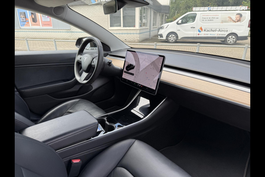 Tesla Model 3 Long Range AWD Dual | Autopilot | Panorama | Leder |