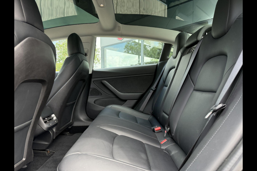 Tesla Model 3 Long Range AWD Dual | Autopilot | Panorama | Leder |