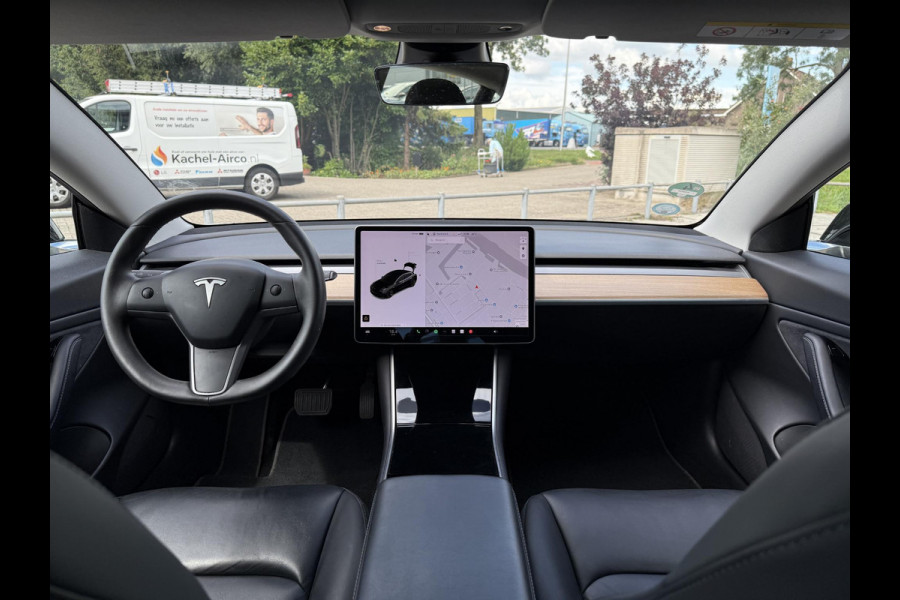 Tesla Model 3 Long Range AWD Dual | Autopilot | Panorama | Leder |